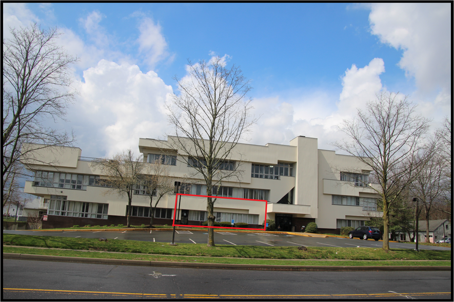 More Photos Of 60 Washington Ave, Hamden Medical For Sale