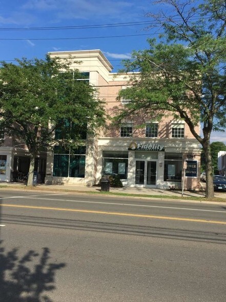 More Photos Of 1215-1305 Post Rd, Fairfield Unknown For Lease