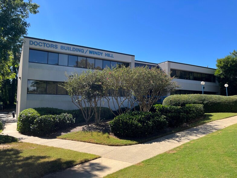 More Photos Of 2520 Windy Hill Rd SE, Marietta Medical For Lease