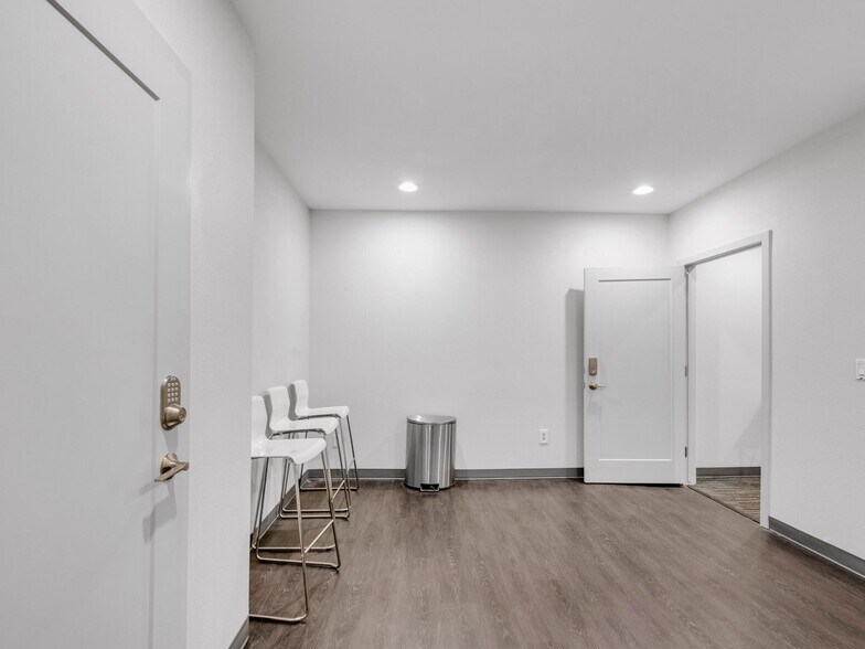 More Photos Of 2260 E 88th Ave, Denver Office Residential For Sale