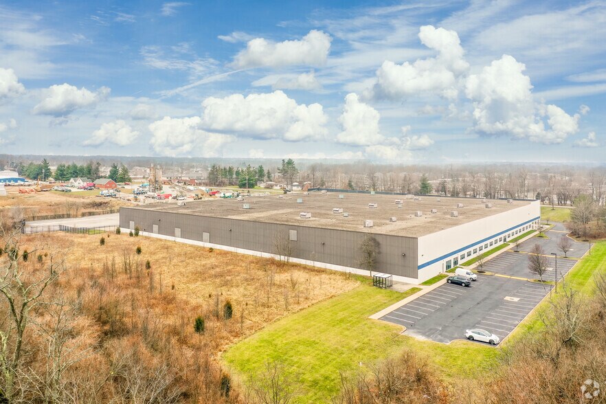 More Photos Of 10176 Dixie Hwy, Florence Manufacturing For Lease