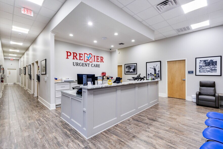 More Photos Of 307 Alcide Dominique Dr, Lafayette Office For Sale
