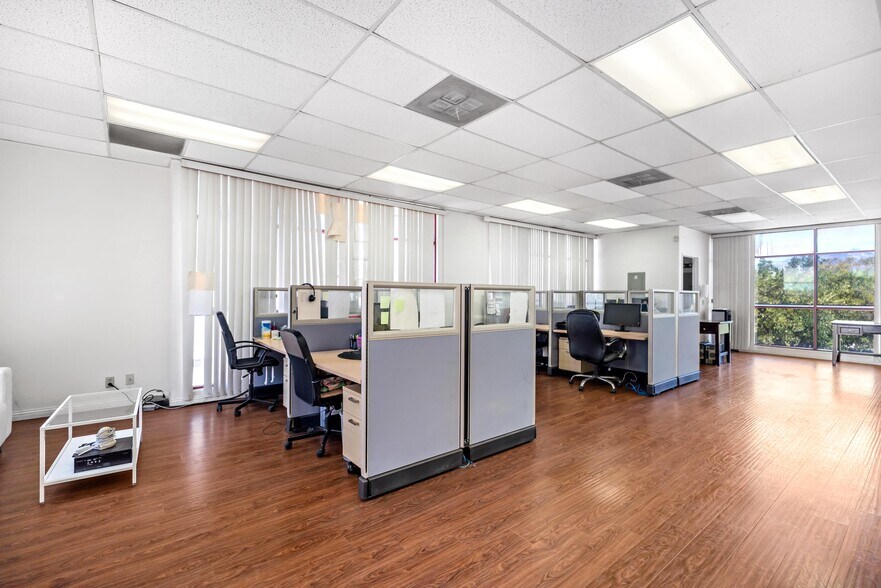 More Photos Of 8811 Garvey Ave, Rosemead Office For Lease