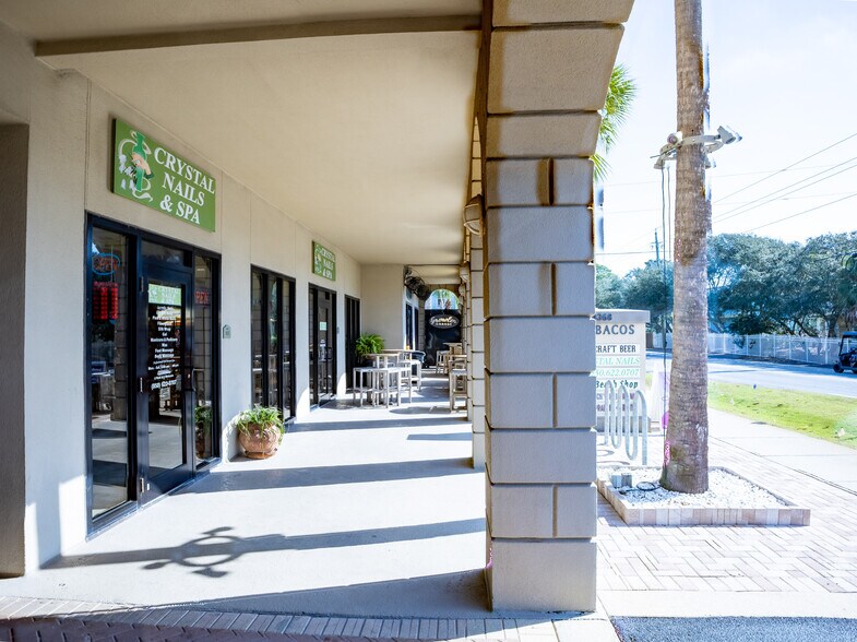More Photos Of 4368 W County Highway 30A, Santa Rosa Beach Apartments For Sale