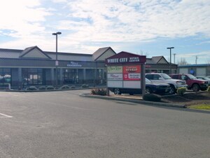 More Photos Of 8336 Highway 62 Hwy, White City Storefront Retail Office For Lease