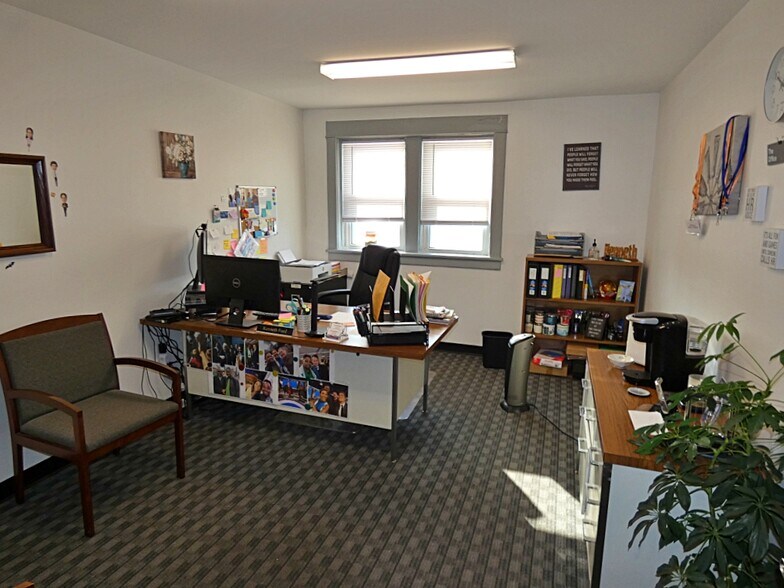 More Photos Of 2495 Elmwood Ave, Buffalo Office For Sale
