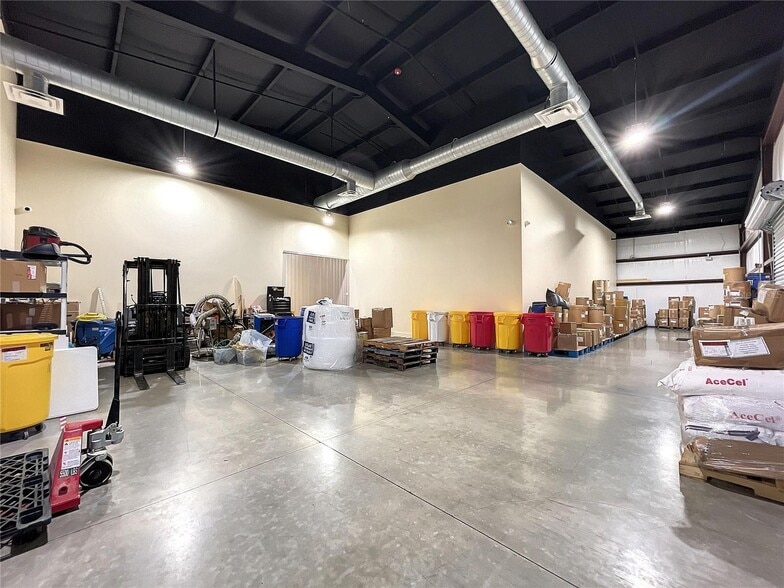 More Photos Of 1832 S Dimensions Ter, Homosassa Warehouse For Sale