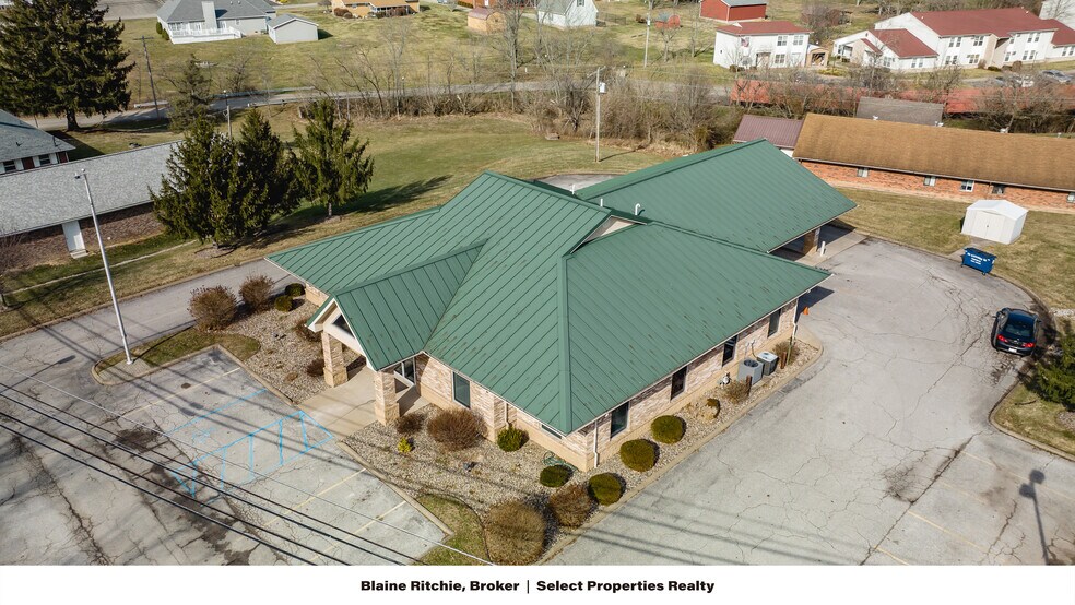 More Photos Of 1397 Elizabeth Pike, Mineral Wells Bank For Lease