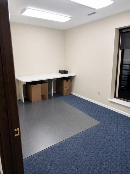 More Photos Of 400 S Ruffner Rd, Charleston Medical For Lease