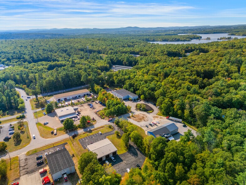 More Photos Of 28 Commercial Ct, Auburn Manufacturing For Sale