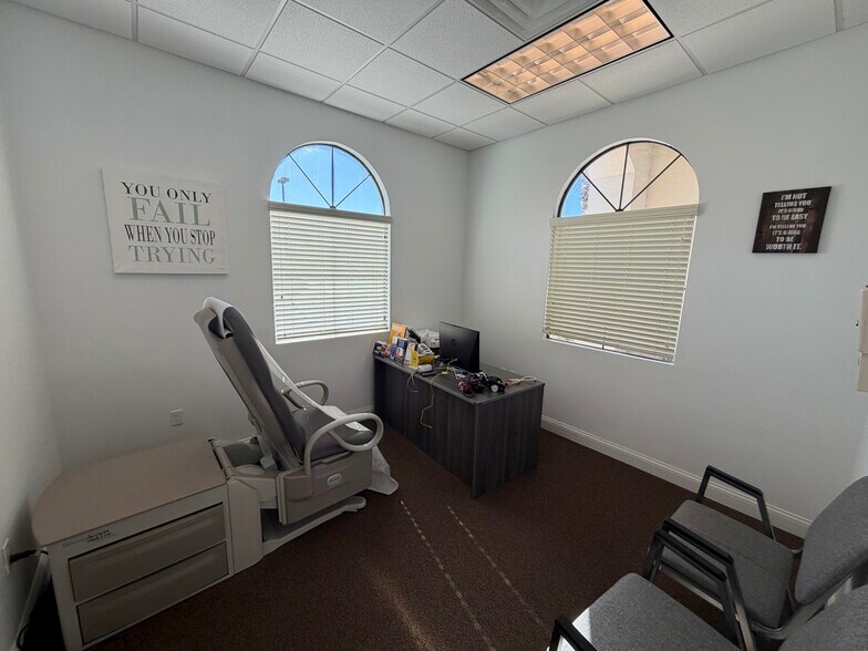More Photos Of 5460-5466 Village Dr, Rockledge Unknown For Lease