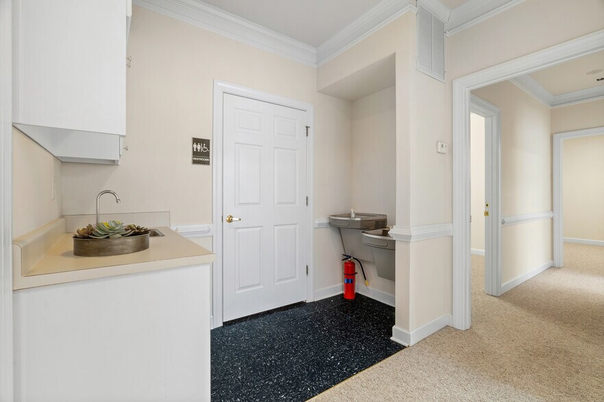 More Photos Of 1875 Old Alabama Rd, Roswell Office For Lease