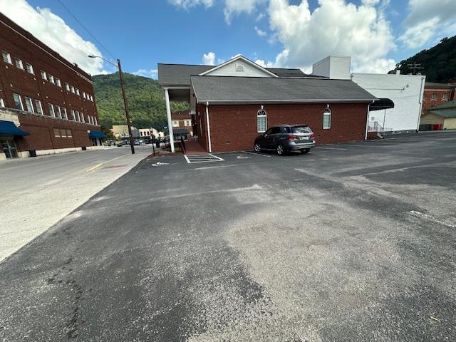 More Photos Of 205 W Kentucky Ave, Pineville Funeral Home For Sale