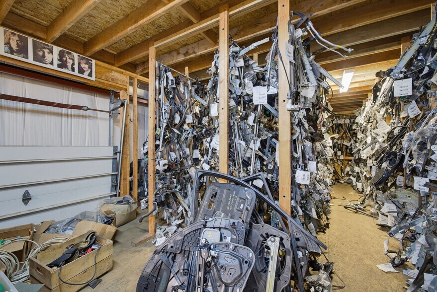 More Photos Of 428 Railroad St, Thomaston Industrial For Sale
