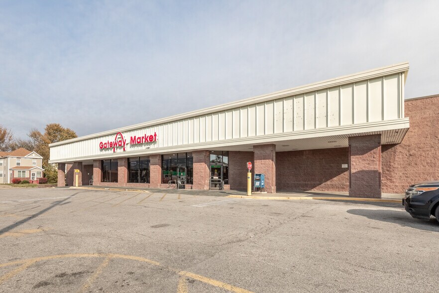 More Photos Of State St, East Saint Louis Unknown For Lease