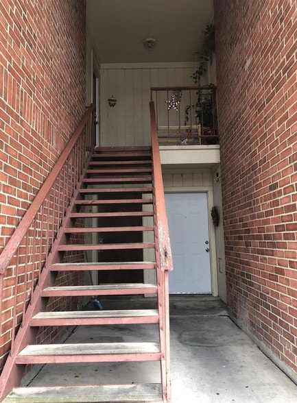 More Photos Of 1020 Jackson Keller Rd, San Antonio Apartments For Sale