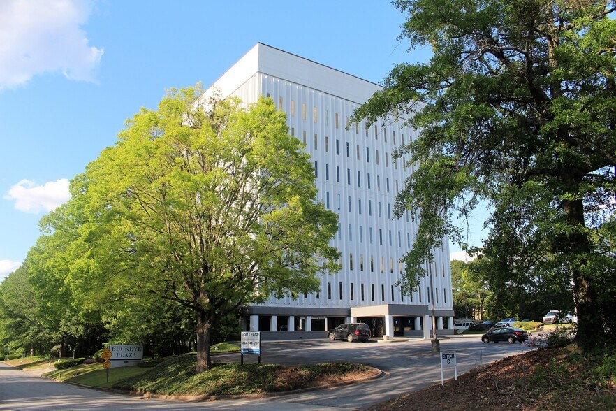 More Photos Of 3301 Buckeye Rd, Atlanta Office For Lease