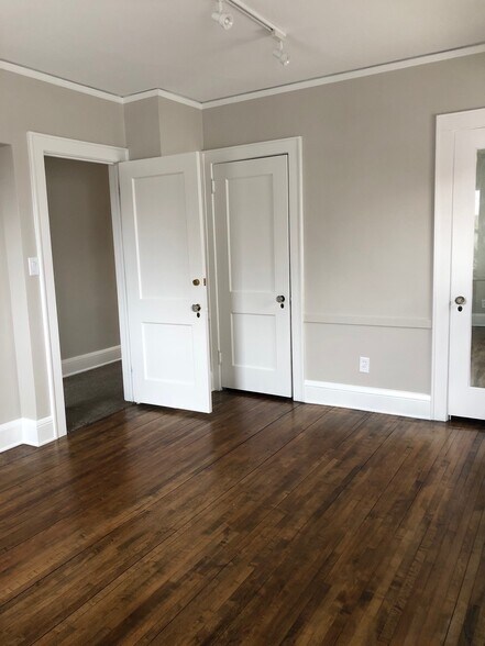 More Photos Of 840 Grand Ave, Saint Paul Freestanding For Lease