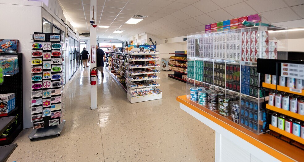 More Photos Of 3581 Caratoke Hwy, Maple Land For Sale