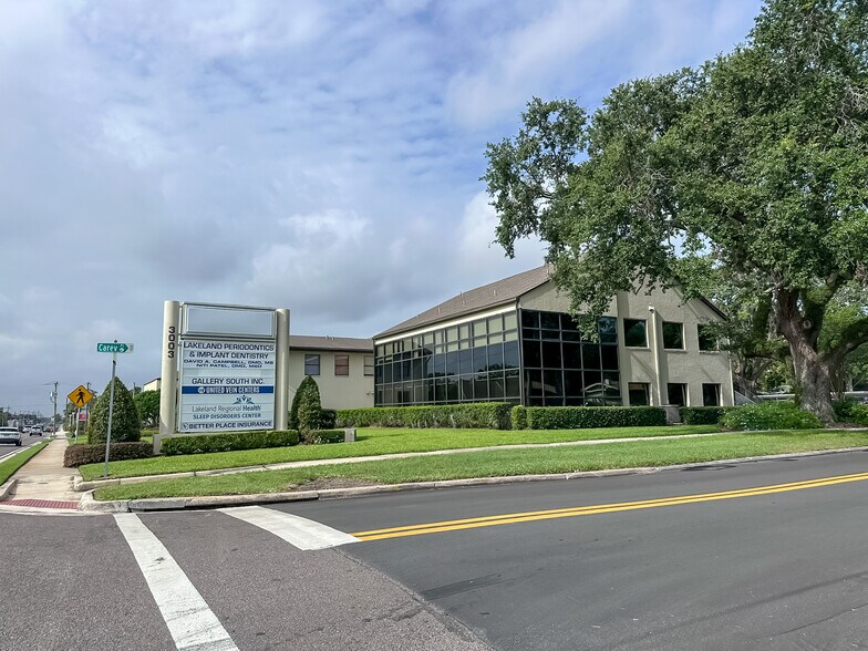 More Photos Of 3003 S Florida Ave, Lakeland Medical For Lease