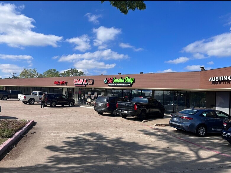 More Photos Of 4004 Little Rd, Arlington Unknown For Lease