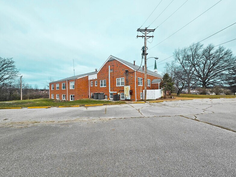More Photos Of 10771 Trask Dr, Saint Louis Religious Facility For Sale
