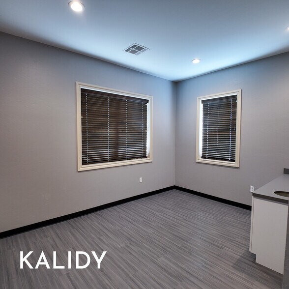 More Photos Of 2220 NW 164th St, Edmond Office For Sale