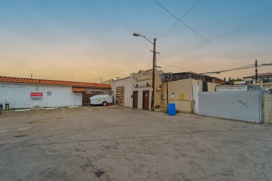 More Photos Of 3096 National Ave, San Diego Restaurant For Sale