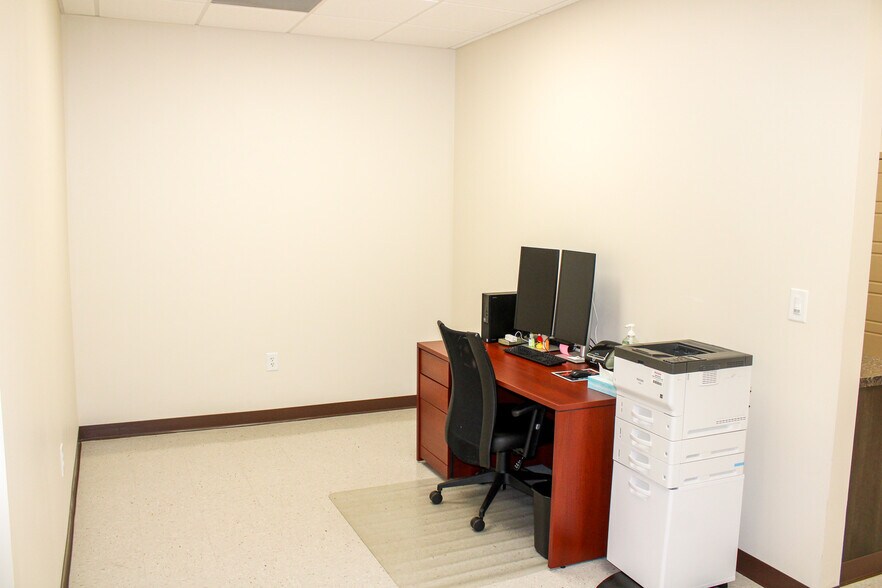 More Photos Of 2151 Homer Rd, Commerce Medical For Lease