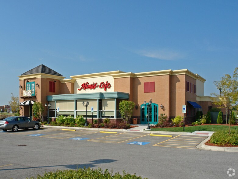 More Photos Of 2775 Showplace Dr, Naperville Unknown For Sale