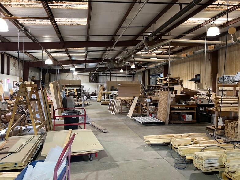 More Photos Of 601 Kellam Rd, Dublin Warehouse For Sale