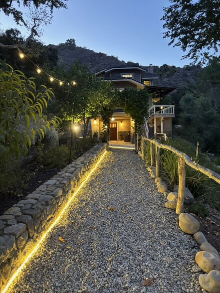 More Photos Of 11358 Creek Rd, Ojai Flex For Sale