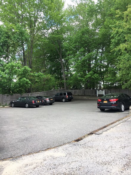 More Photos Of 97 Locust Ave, Cortlandt Manor Medical For Sale