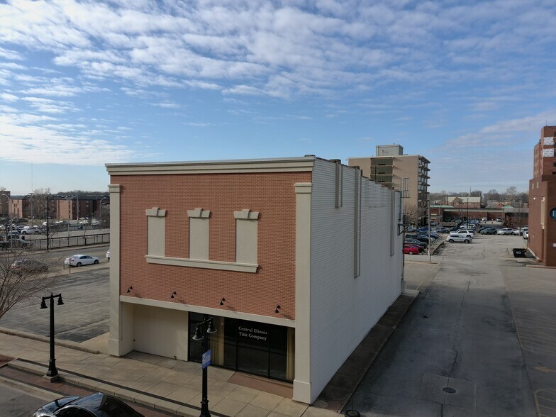 Primary Photo Of 145 S Water St, Decatur Office For Lease