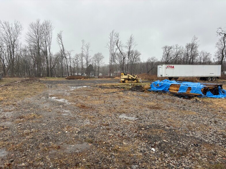 More Photos Of 10 Victoria Rd, Austintown Land For Lease