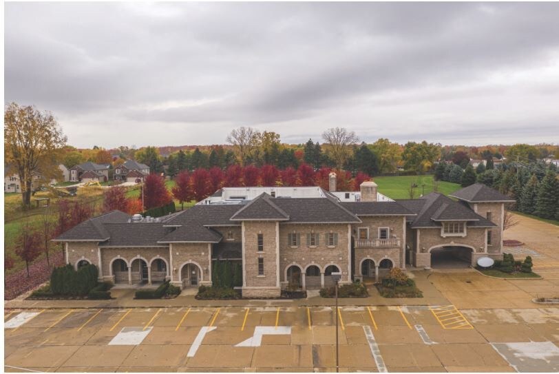 Primary Photo Of 1695 E Big Beaver Rd, Troy Restaurant For Lease