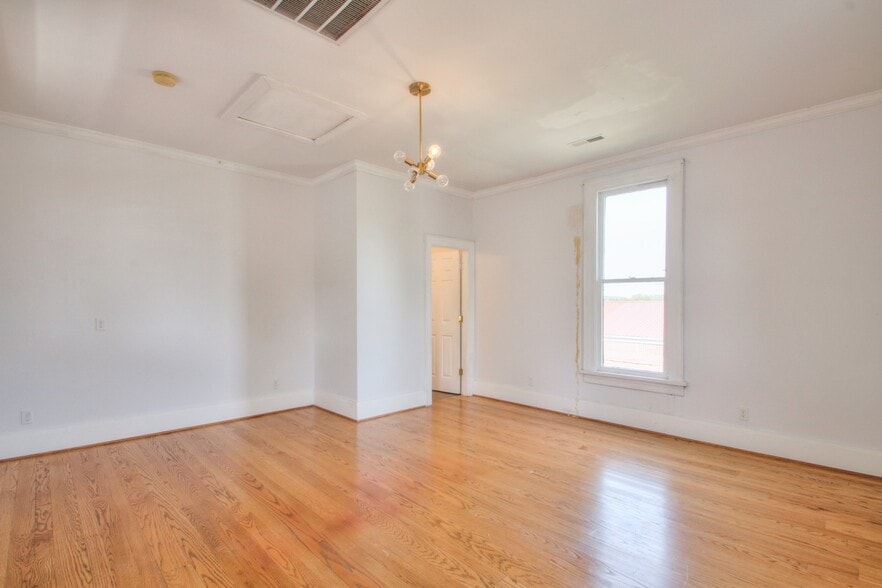 More Photos Of 5294 Main St, Spring Hill Office Residential For Sale