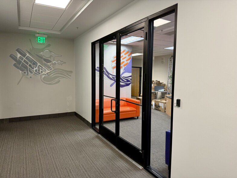 More Photos Of 86 N University Ave, Provo Office Residential For Lease