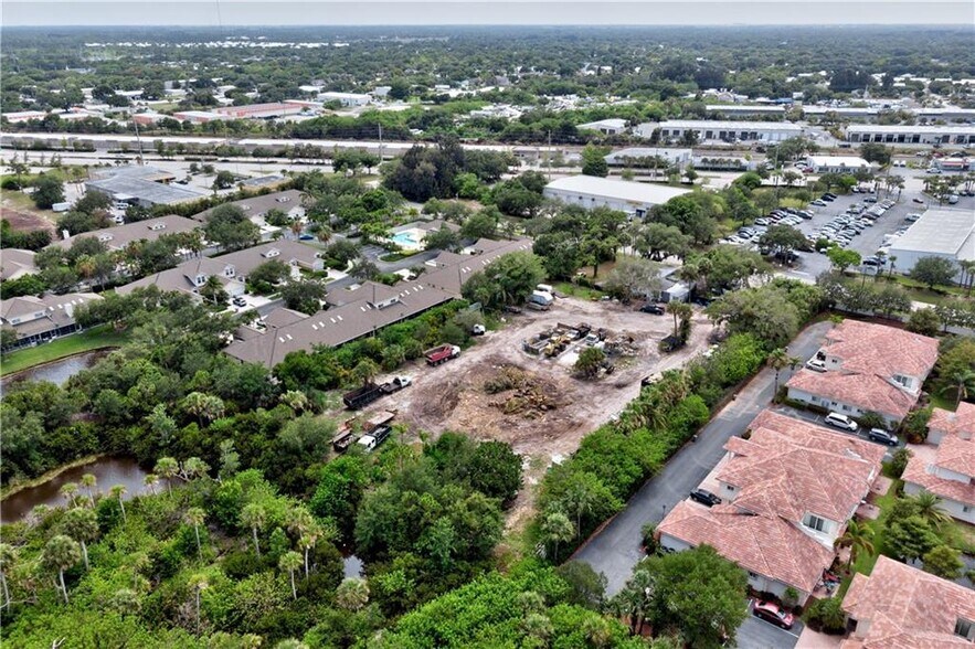 More Photos Of 690 6th Ave, Vero Beach Land For Sale