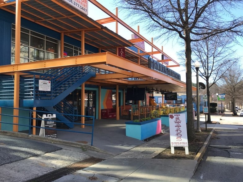 More Photos Of 340 W Ponce De Leon Ave, Decatur Storefront For Lease