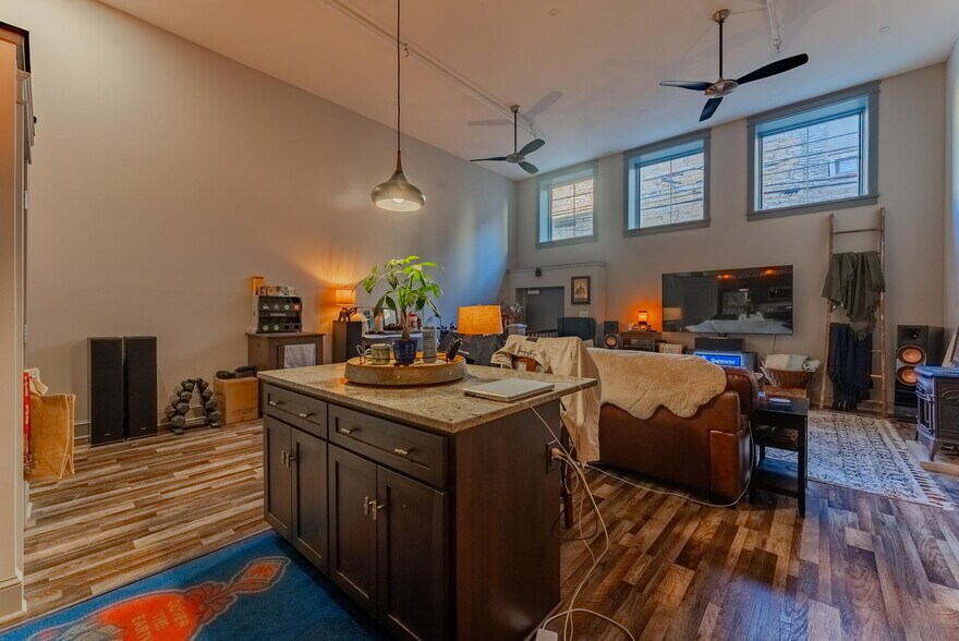 More Photos Of 78 W Canal St, Wabash Apartments For Sale