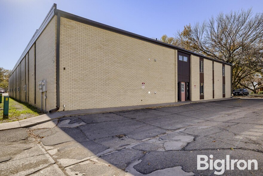 More Photos Of 633 E 10th St, York Apartments For Sale