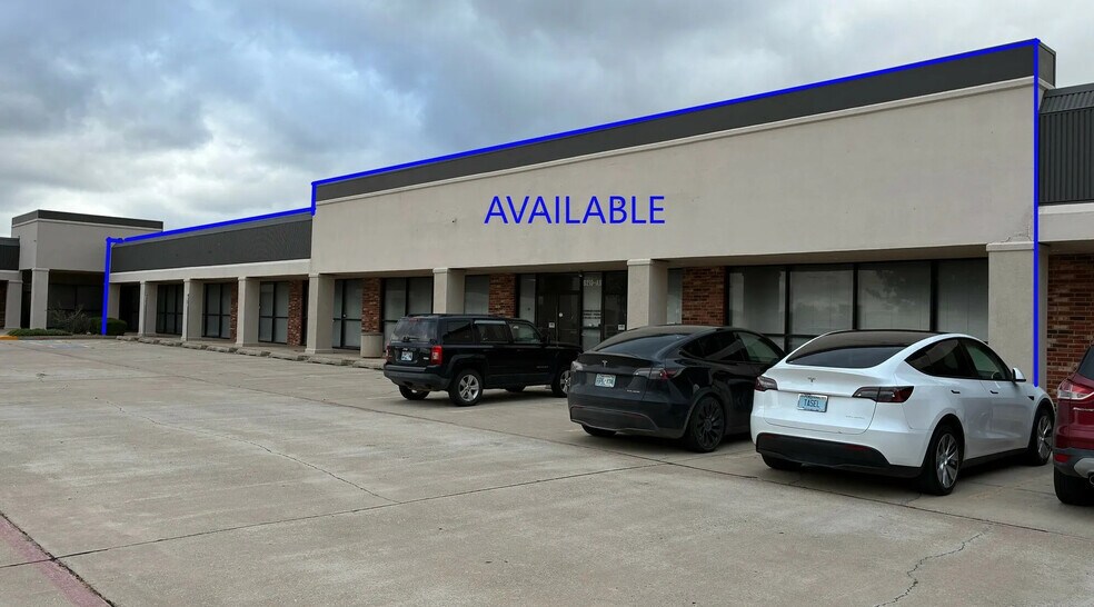 More Photos Of 9210 S Western Ave, Oklahoma City Office For Lease