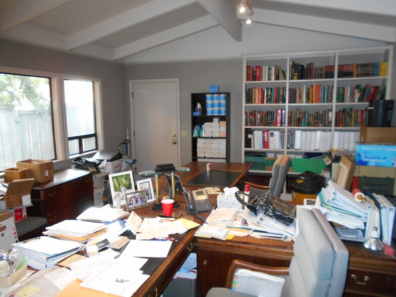 More Photos Of 5942 West Mall, Atascadero Office For Sale