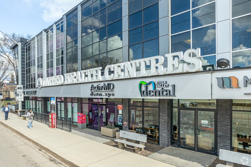 More Photos Of 7609 109th St NW, Edmonton Medical For Sale