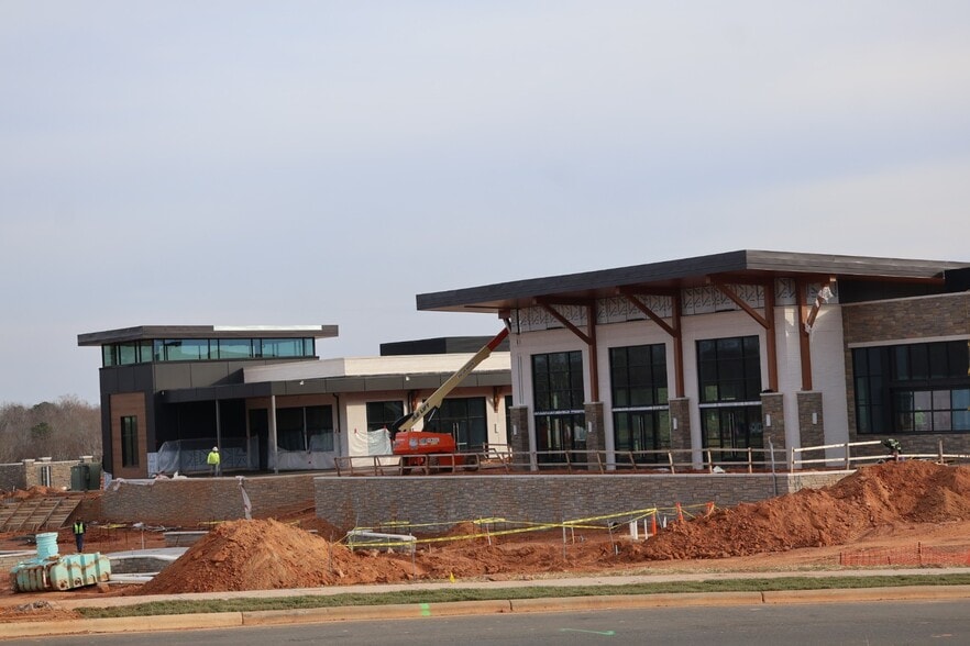 More Photos Of Highway 521 & Dobys Bridge Rd, Fort Mill Unknown For Lease
