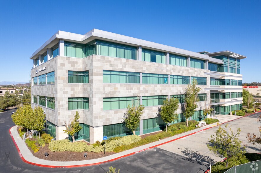 More Photos Of 25220 Hancock Ave, Murrieta Office For Lease