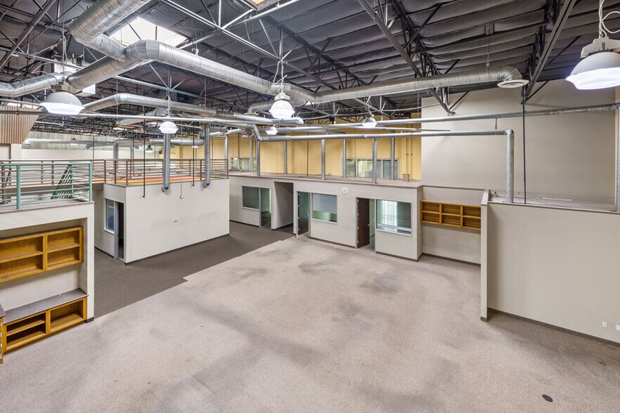 More Photos Of 1815 Aston Ave, Carlsbad Unknown For Lease