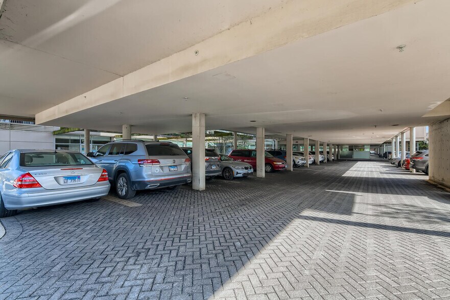 More Photos Of 1100 Central Ave, Wilmette Apartments For Lease