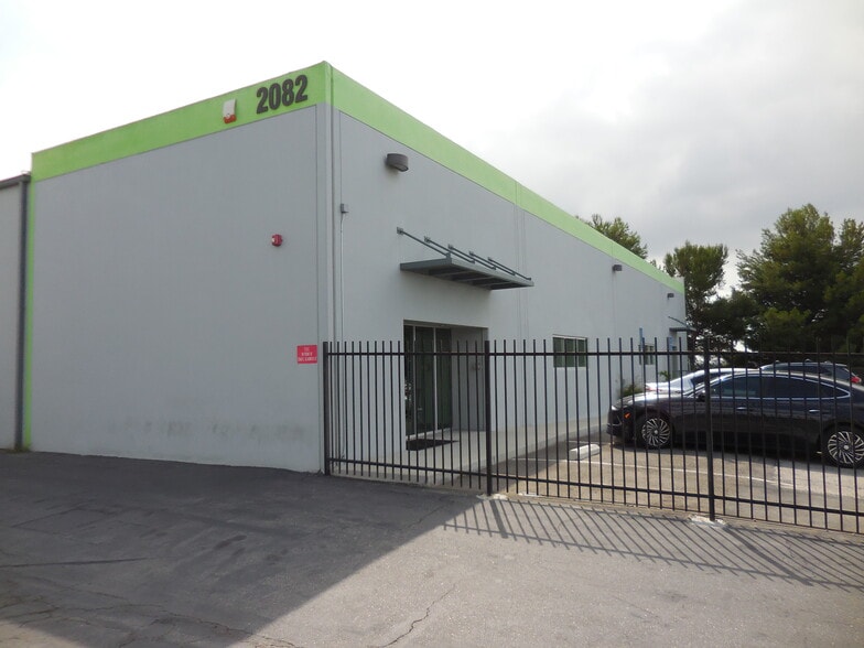 More Photos Of 2082 E Gladwick St, Rancho Dominguez Warehouse For Lease